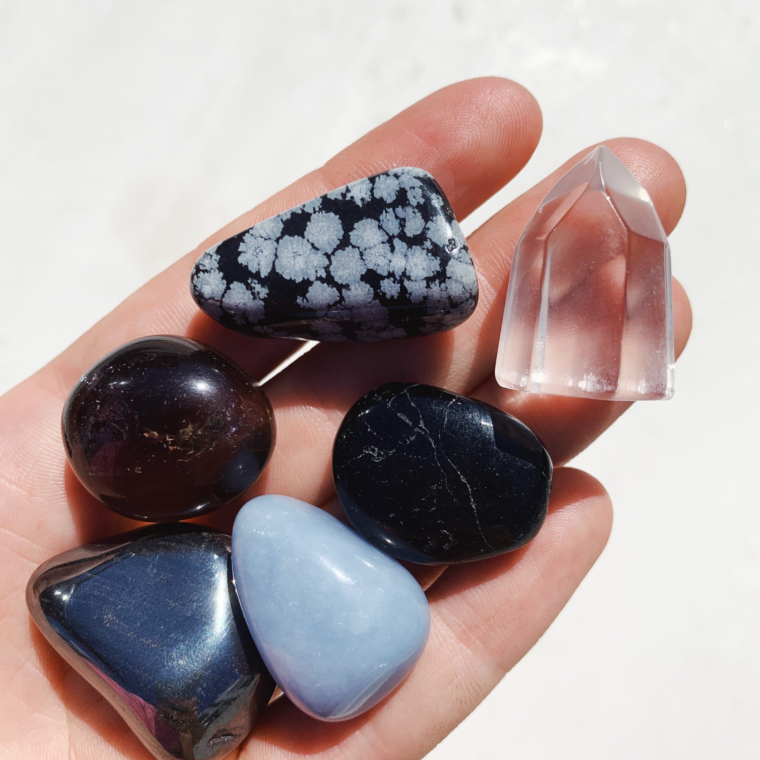Cleanse & Co. Safe Space Crystal Kit – Protection crystal kit cleanse & co.