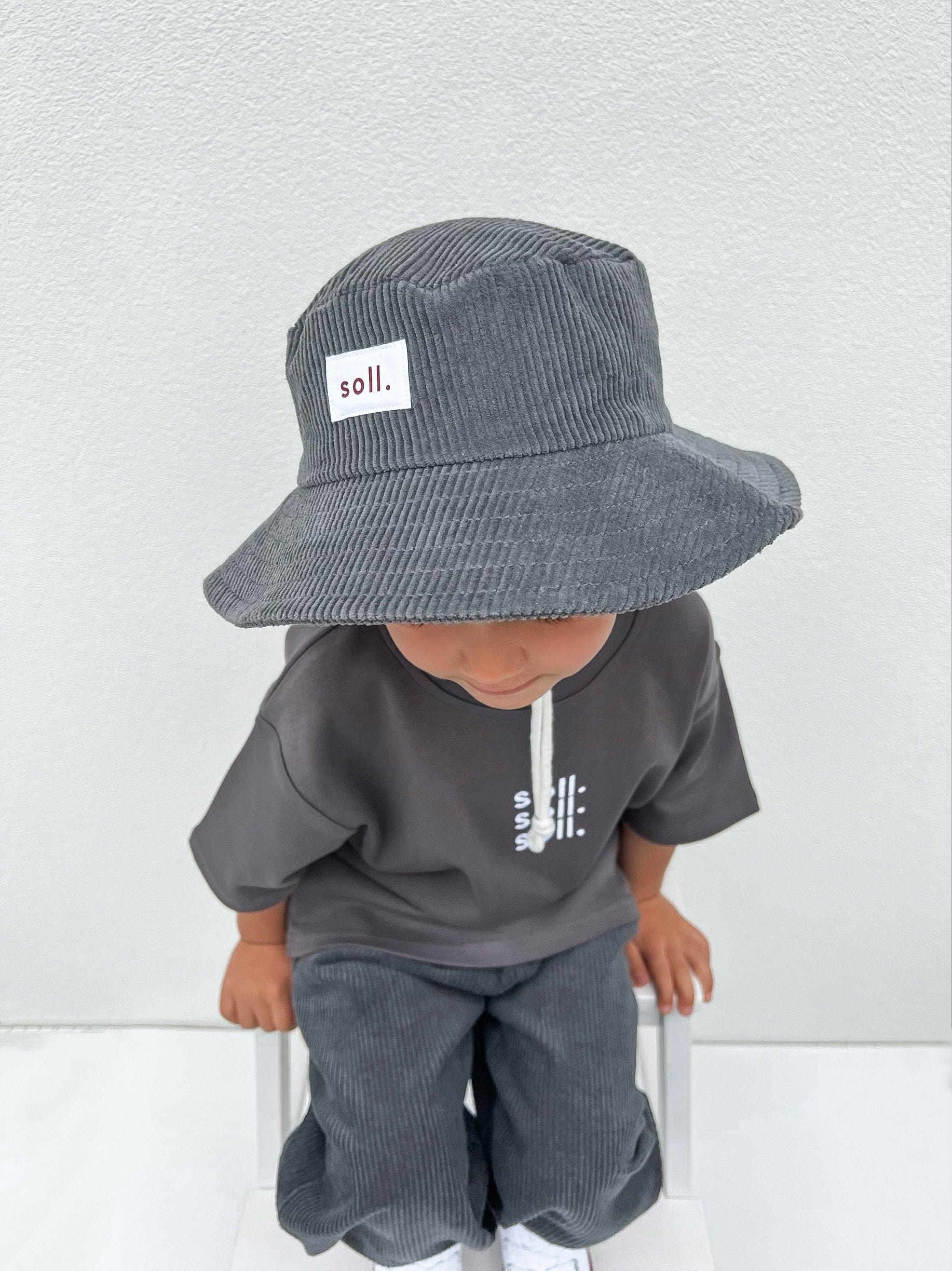 Corduroy Bubble Pants - Charcoal spring soll. the label