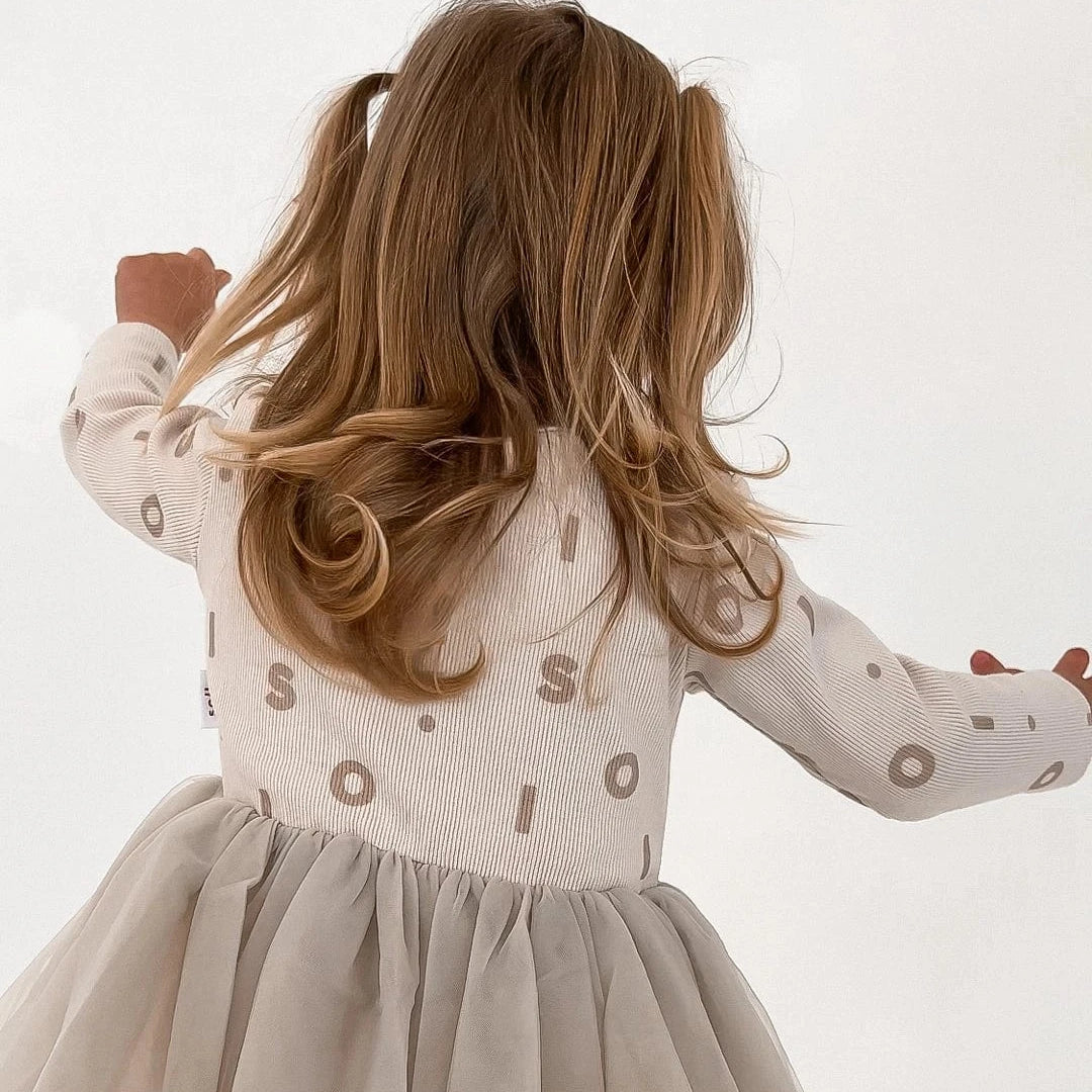Ribbed Long Sleeve Tutu - Beige Comfy Collection 02 soll. the label